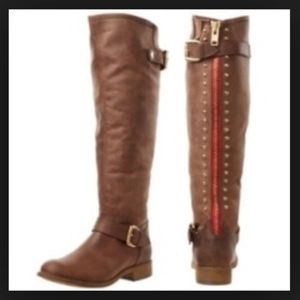 Steve Madden BOOTS WITH RED ZIPPER SIZE 10